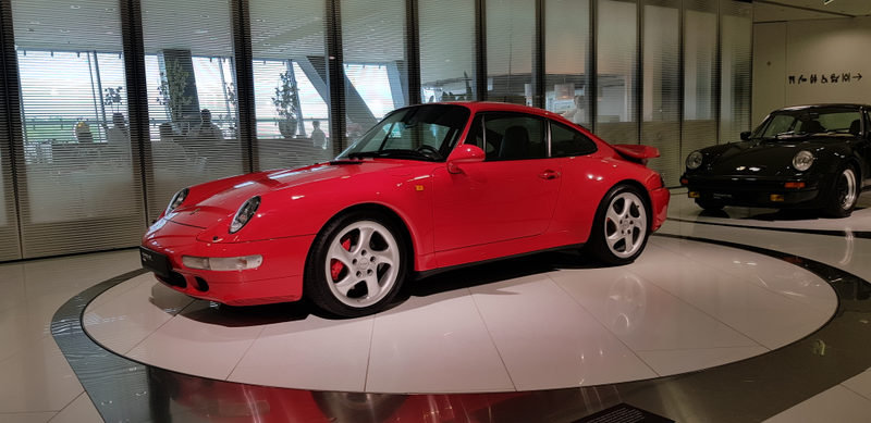 Illustration for article titled Porsche Museum Stuttgart Zuffenhausen photo dump
